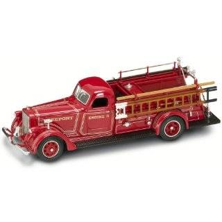  Yat Ming Scale 143   1935 Mack Type 75BX Fire Engine 