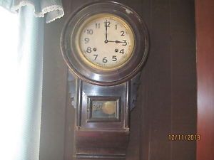 Antique Vintage 8 Day Pendulum Chime Regulator Wall Clock with Key Works