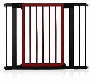 Munchkin Wood and Steel Baby Child Pet Stair Closed Security Tall Safety Gate