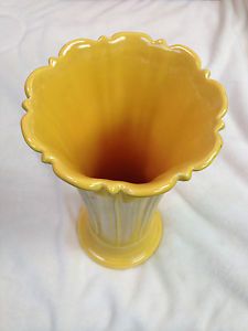 Vintage Fiesta 10" Yellow Vase Fiestaware Homer Laughlin HLC USA