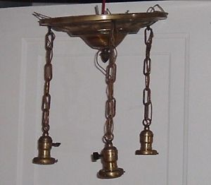 Antique Brass 3 Light Ceiling Fixture Pan Style Flush Mount to Ceiling 3 Chains