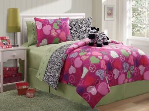 Girls Pink Green Reversible Hearts Zebra Print Bed in A Bag and Sheets Twin Full