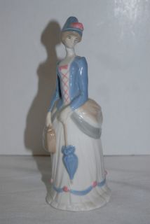 Avon Mrs Albee First Lady Porcelain Figurine Presidents Club 90th Anniversary
