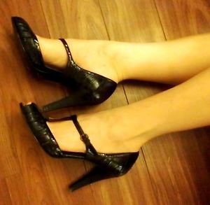 Nine West Black T Strap Heels Sandals Peep Toe Women Shoes Strappy Stilettos 7 5