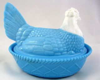 Glass Hen on Nest Covered Dish Blue White Chicken Basket Westmoreland 7"