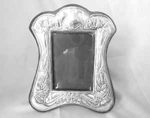 English Sterling Silver Art Nouveau Style Picture Frame