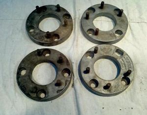Volkswagen Beetle Wheel Adapters 1968 and Later 4 Lug VW to 5 Lug Chev