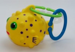 Kids II 2 Baby Toy Hanging Puffer Spiny Dogfish Fish Bath Squeaker Squeaky Crib 