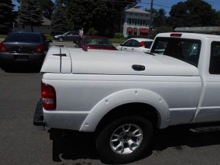 2009 Ford Ranger XLT Automatic 4x4 Fiberglass Bed Cover Service Truck