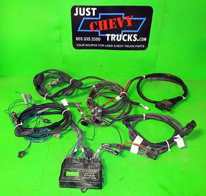 99 06 Chevy Silverado GMC Sierra Fisher Minute Mount 3 Plug Module and Harnesses