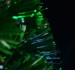 6 3ft Fiber Optic Christmas Tree with 24 LED Lights 230 Leaf Tips New