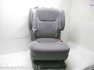 2006 Toyota Sienna Factory Seat Second Row Right Side Gray