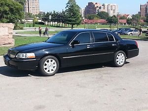 2009 Lincoln Town Car Executive L Sedan 4 Door 4 6L Livery Package Black