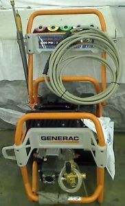 Generac 3300 PSI 3 2 GPM OHV Engine Triplex Pump Gas Pressure Washer $719 00