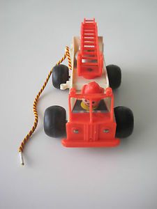 Vintage 1968 Fisher Price Little People Fire Truck Fire Engine 720 Loose