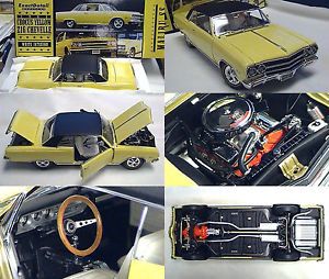 1 18 Scale 1965 Chevy Z16 Chevelle "Crocus Yellow" by Lane Collectibles Mint