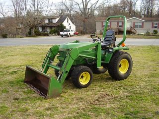 Good John Deere 744 4x4 Loader Mower Tractor
