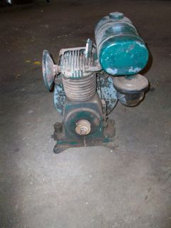 Vintage Antique Lauson TLH 741 Engine Motor Hit Miss Lawnmower Reel Type Mower