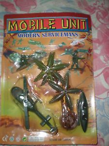80's Battle Set Plastic Toy Soldiers Mobile Unit