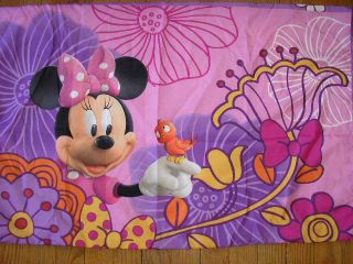 Disney Minnie Mouse Fluttery Friends Toddler Bed Set 5 Pieces Crib