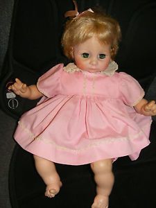Vintage 1971 Madame Alexander Janie Baby Doll 19" Original Clothes