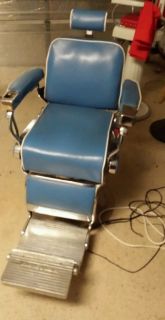 Belmont Full Size Barber Chair with Headrest