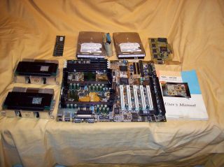 Dual CPU ATX Motherboard Two 600 MHz Pentium III CPU 2 Hard Drives 1 Video