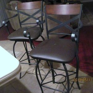 Pair Barstools Heavy Duty Swivel Metal and Wood Faux Leather Seats Tampa Pickup