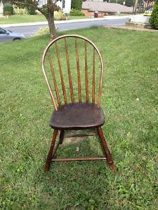 Very Nice Antique Lancaster County Pennslvania Bow Back Windsor Side Chair