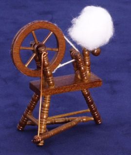 Doll House Mini Walnut Spinning Wheel Vintage Sewing Machine 1 12 Scale