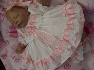 Dream 0 3 MTH Baby Girl Frilly Dress Reborn Doll 20 24"