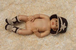New Handmade Knit Crochet Brown Grey Cowboy Baby Hats Boots Newborn Photo Prop