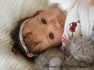 Gorgeous Lifelike Reborn Baby Girl Doll