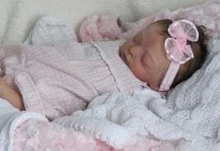 Doves Nursery True to Life Newborn Reborn Baby Girl Lilian Gudrun Legler