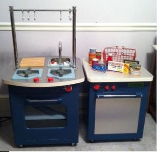 Pottery Barn Kids Metro Kitchen Set Dishwasher and Sink Stove Combination