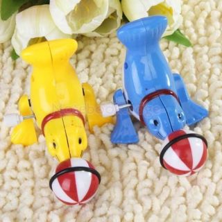 Cute Wind Up Toy Sea Lion Playing Ball for Kids Party Favours Gift Random Color