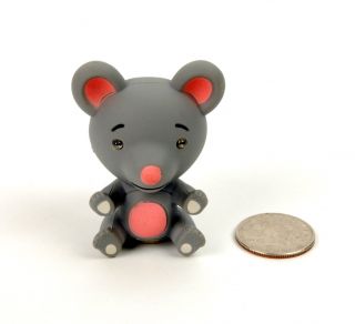 LED Light Up Keychain Mouse Rat Toy Animal Charm Light Sound Noise Gift 2 25"