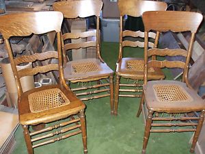 Antique Oak Chairs Set of 4 Cane Seats Need to Be Restored Quartersawn Oak
