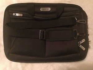 Kenneth Cole Black Nylon Briefcase Computer Laptop Sleeve Case Bag Used