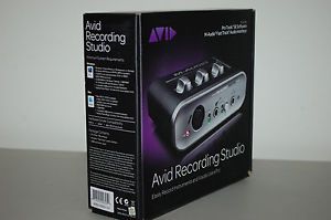 Avid Studio M Audio Fast Track USB Digital Recording Interface Pro Tools SE BN 4571151763053