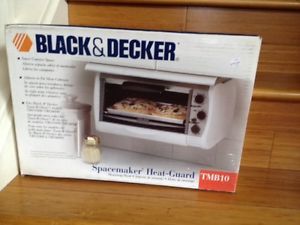 Black & Decker TROS1500B SpaceMaker Traditional Toaster Oven