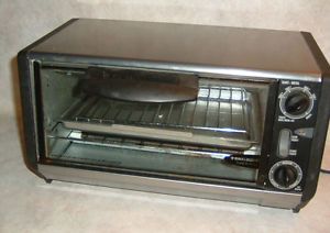 Black & Decker Toast-R-Oven TRO4075B Toaster Oven