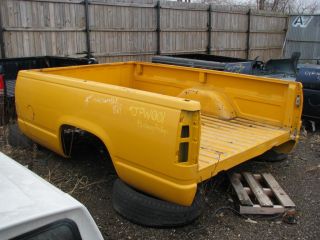 1988 1998 Chevy 1500 8ft Truck Bed Truck Box Yellow Great Condition No Rust