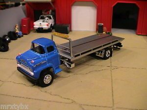 Custom M2 Chevy Day Cab Flat Bed Semi Tow Truck Wrecker Rollback 1 64 Chase