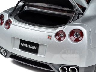 Nissan GT R R35 Ultimate Metal Silver 1 18 Diecast Car Model by Autoart 77391