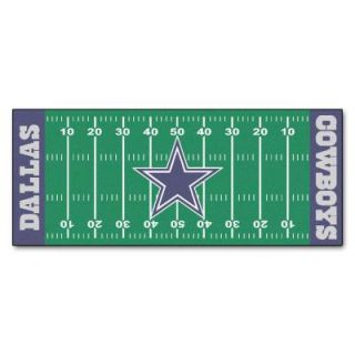 FANMATS Dallas Cowboys 2 ft. 6 in. x 6 ft. Football Field Runner Rug 7349